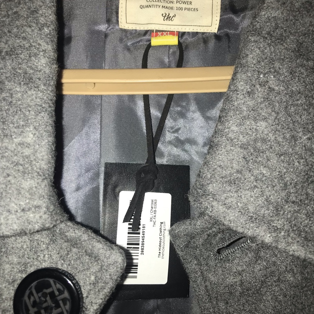 Women’s Wool Winter Coat - Picture 11 of 15